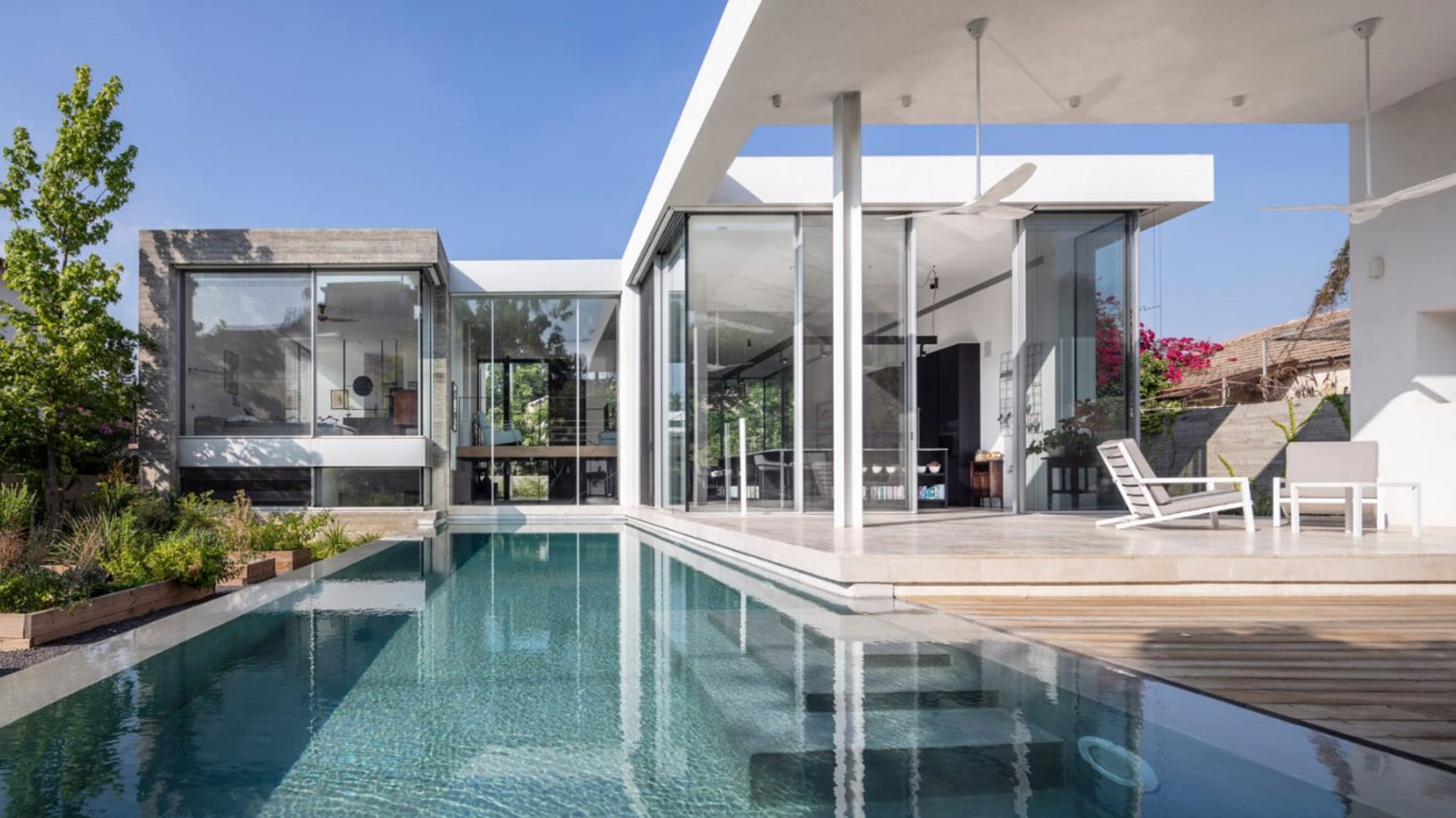 ISRAEL'S MOST BEAUTIFUL HOUSES